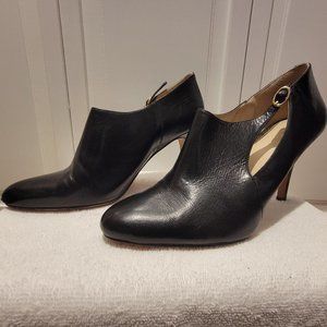 Nine West Women's Leather Cutout Gemeza Ankle Booties (Shooties) Size 10